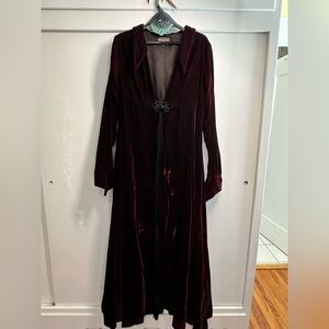 listing-status-banner